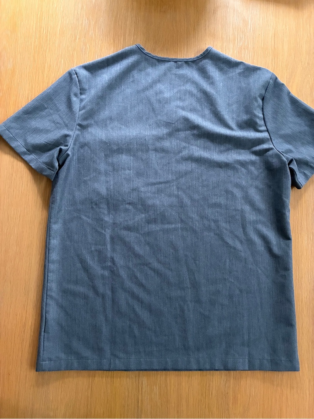 Figs-Gray-Technical Collection-Scrub Top-S - Picture 3 of 9